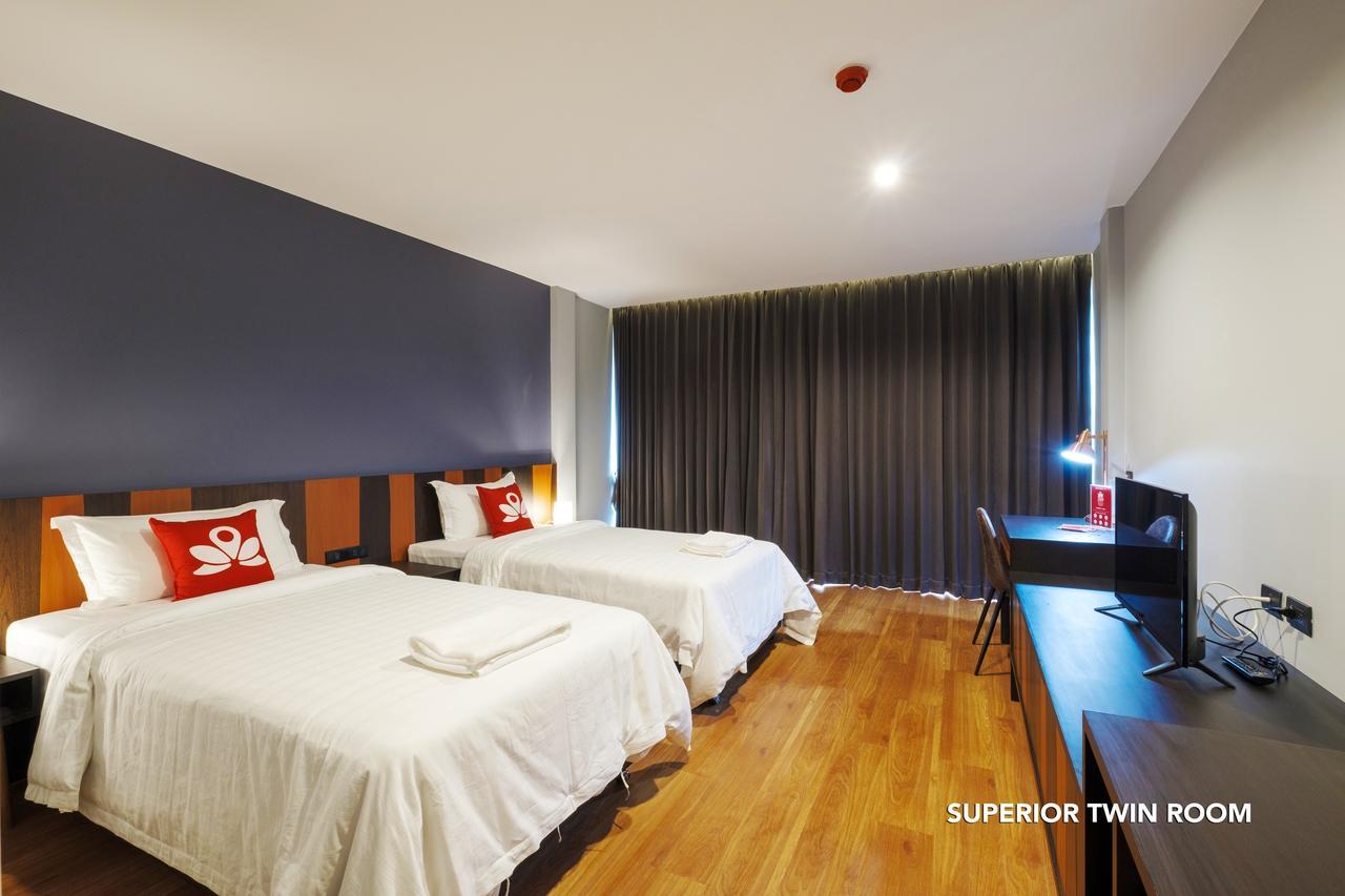 Zen Rooms Zleepmotion Bangkok Exterior photo